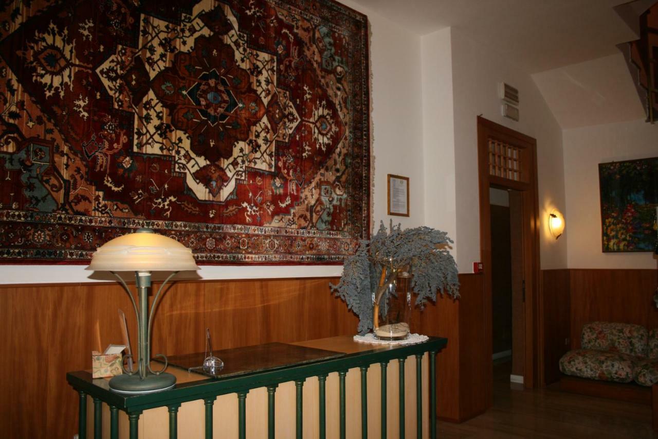 Albergo Nardini Lentate sul Seveso 외부 사진