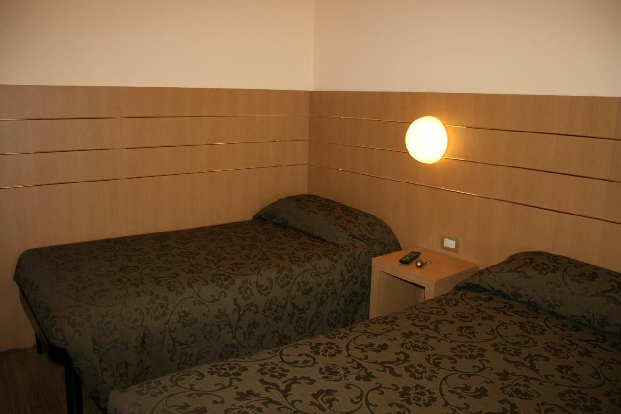 Albergo Nardini Lentate sul Seveso 외부 사진