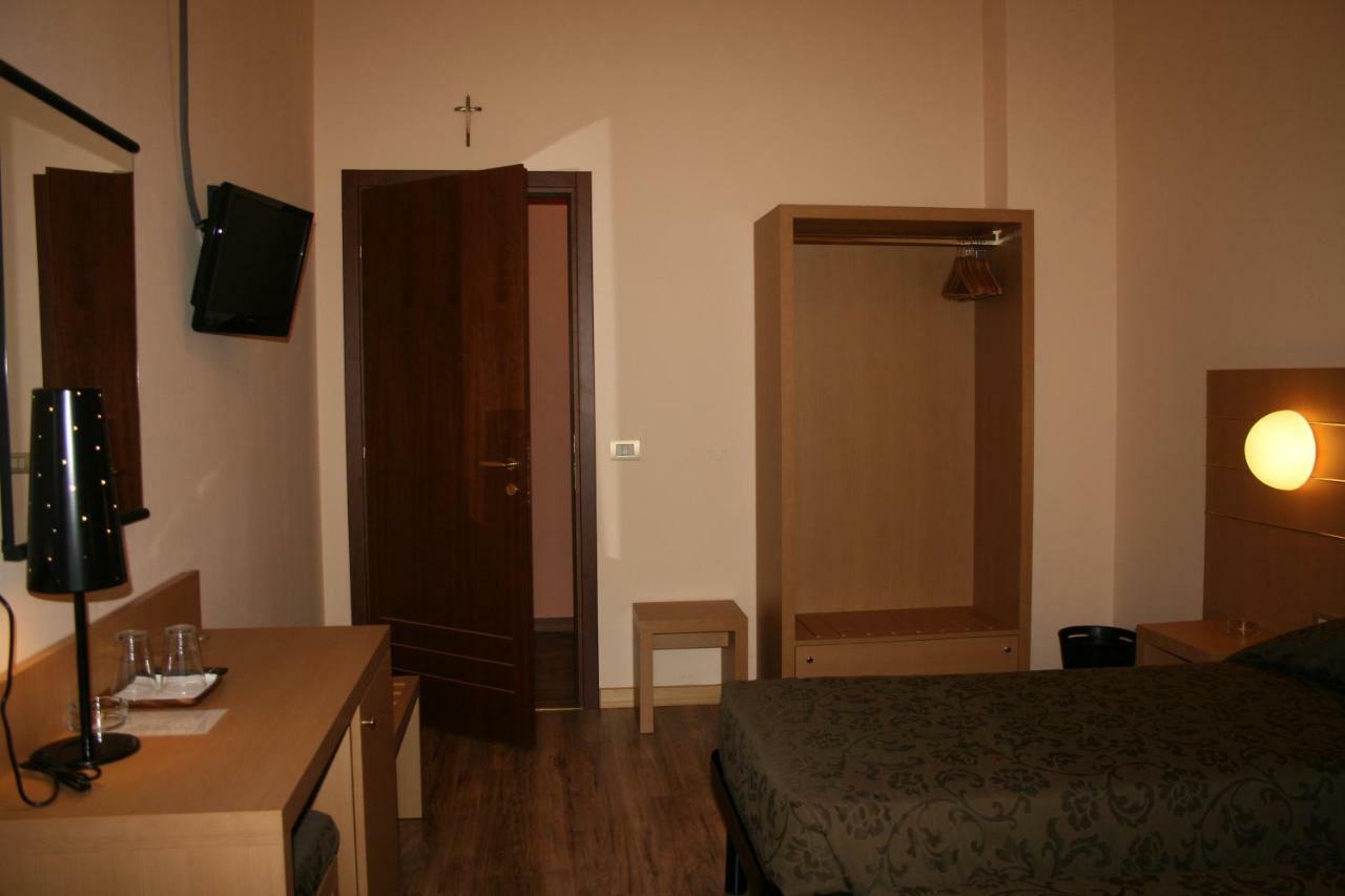 Albergo Nardini Lentate sul Seveso 외부 사진